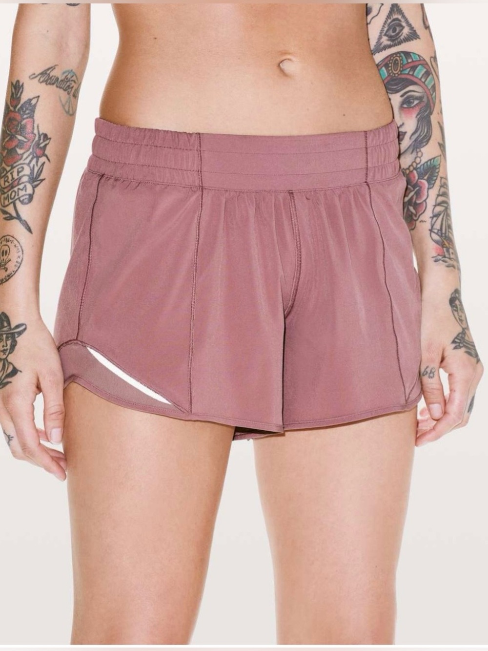 LULULEMON HOTTY HOT DARK ROSE SHORTS 4” INSEAM SIZE 2